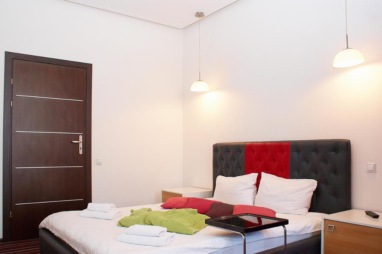 Hotel Kalyna Charkiv Esterno foto
