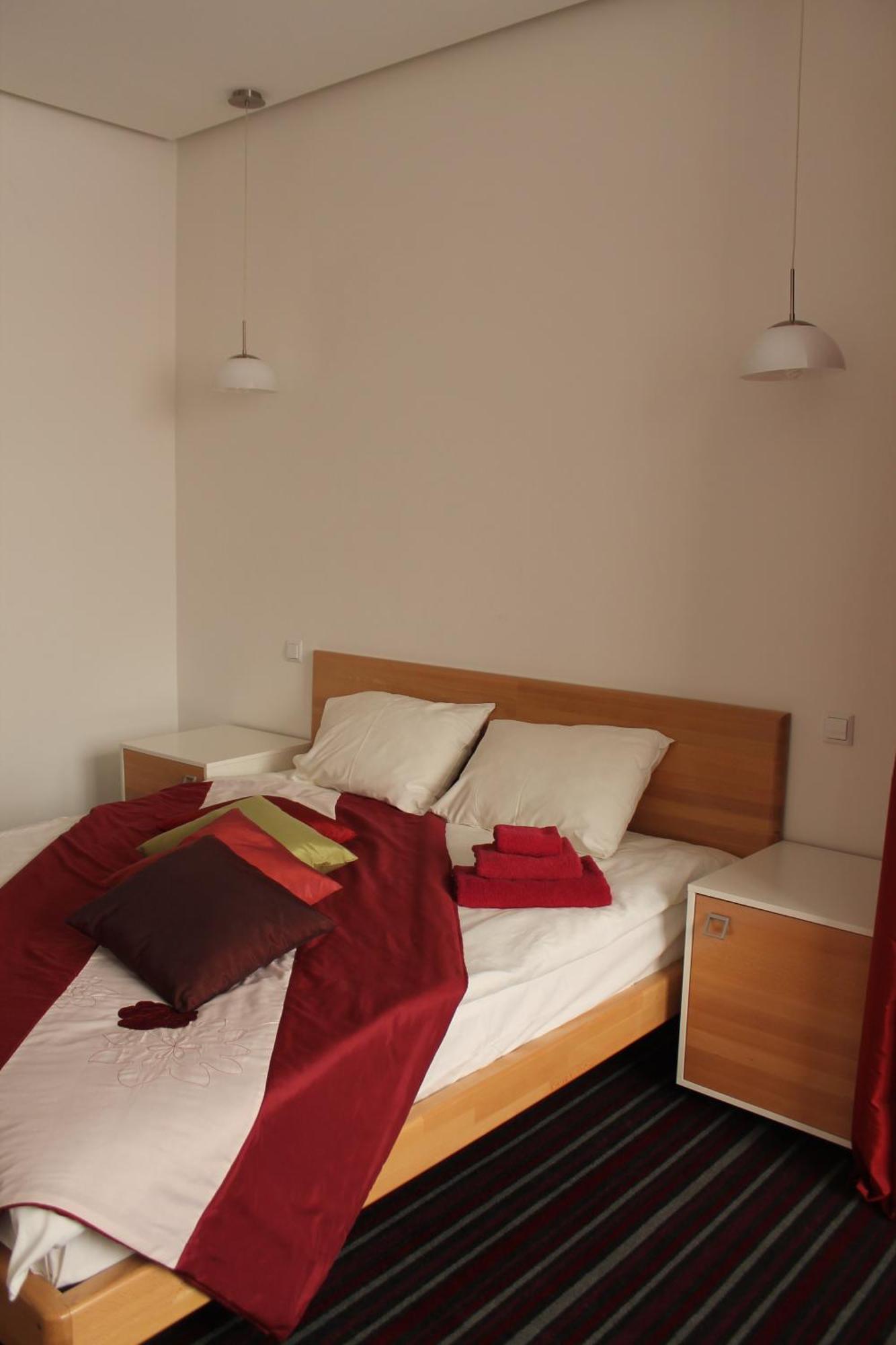 Hotel Kalyna Charkiv Esterno foto